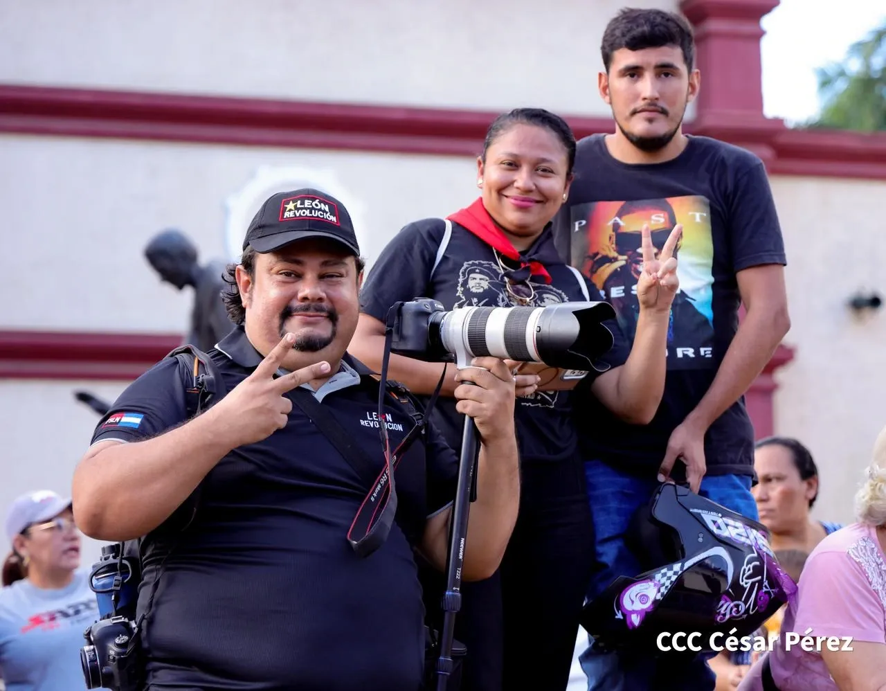 Multitudinaria caminata recuerda la histórica toma del Fortín de Acosasco en León