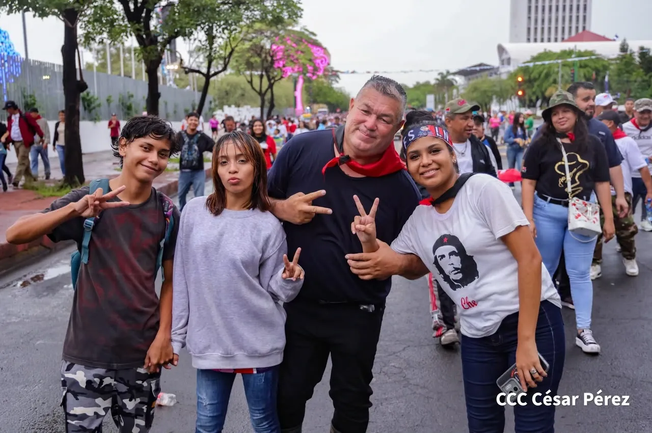 Militancia sandinista protagoniza caminata en homenaje al 47/19 en Managua