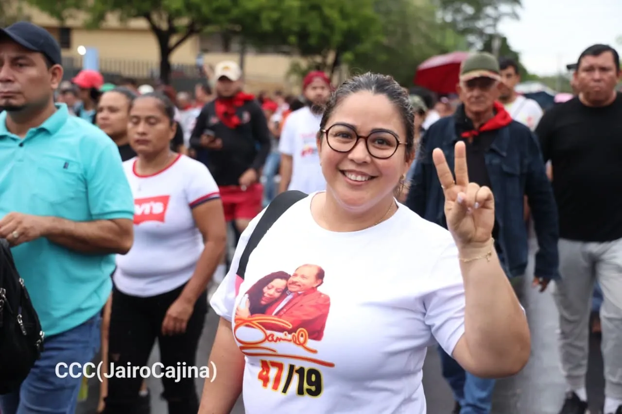 Militancia sandinista protagoniza caminata en homenaje al 47/19 en Managua