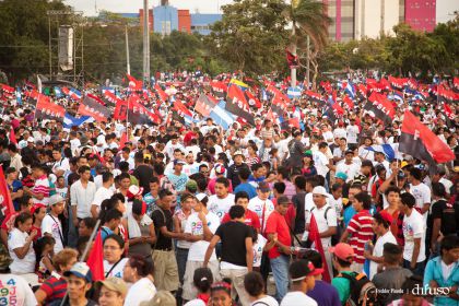 Daniel y Rosario celebran el 35/19 en Plaza La Fé