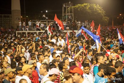 Daniel y Rosario celebran el 35/19 en Plaza La Fé