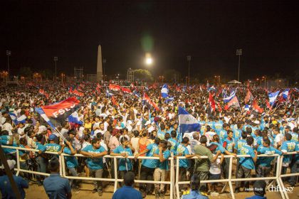 Daniel y Rosario celebran el 35/19 en Plaza La Fé