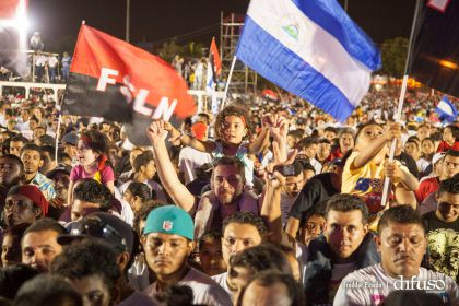 Daniel y Rosario celebran el 35/19 en Plaza La Fé