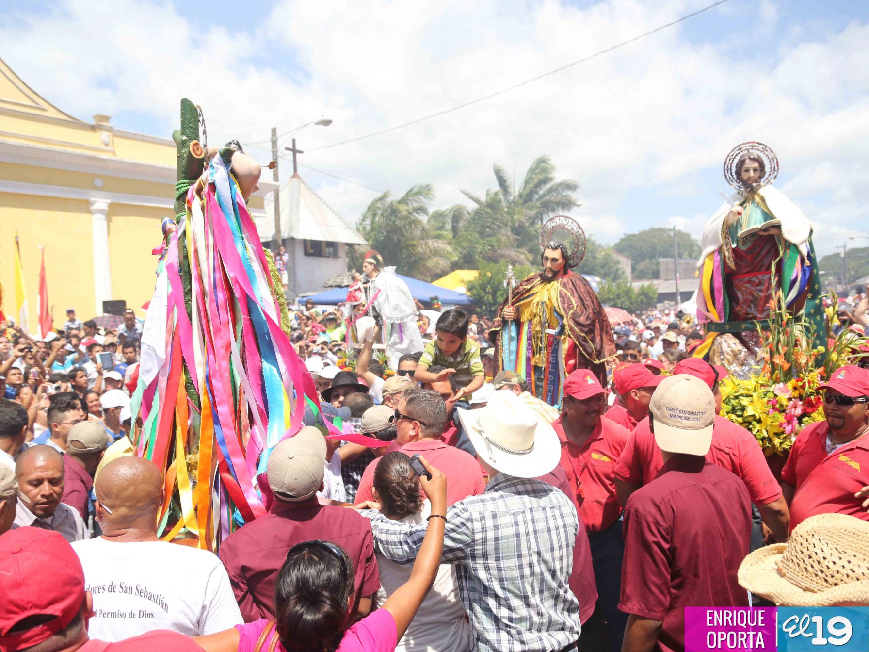 Devoción y tradición en Tope de Santiago