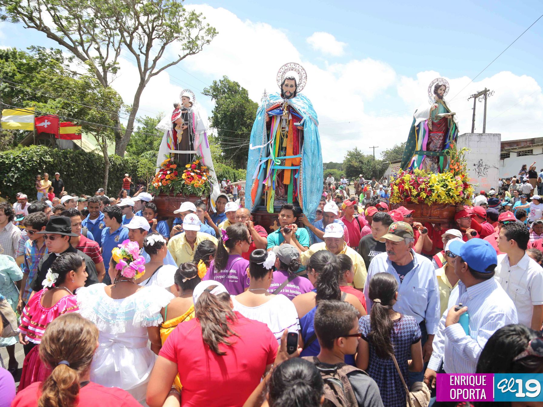 Devoción y tradición en Tope de Santiago