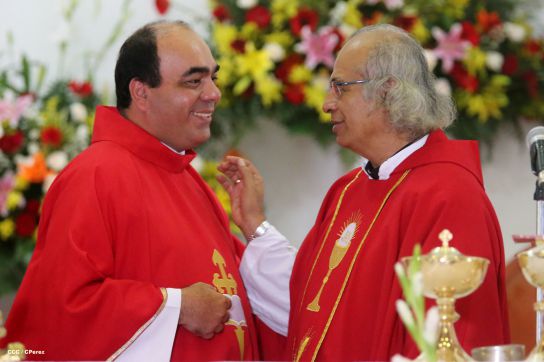 Cardenal Brenes celebra a honor a Santiago Apóstol