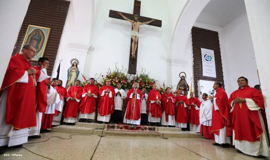 Cardenal Brenes celebra a honor a Santiago Apóstol