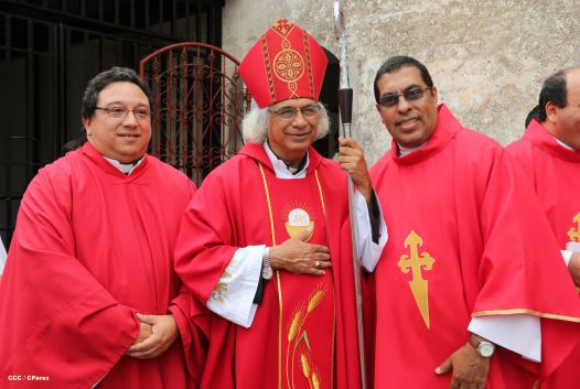 Cardenal Brenes celebra a honor a Santiago Apóstol