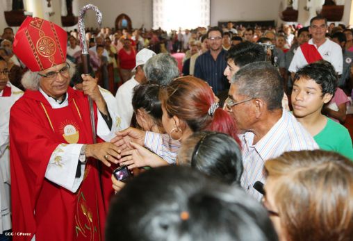 Cardenal Brenes celebra a honor a Santiago Apóstol