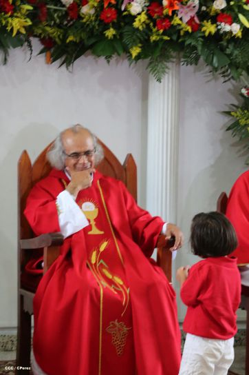 Cardenal Brenes celebra a honor a Santiago Apóstol