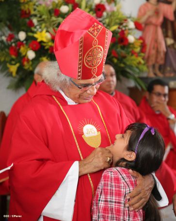 Cardenal Brenes celebra a honor a Santiago Apóstol