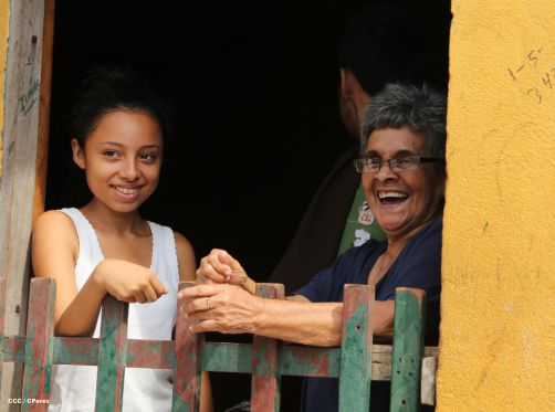 Cardenal Brenes celebra a Santa Ana en Niquinohomo