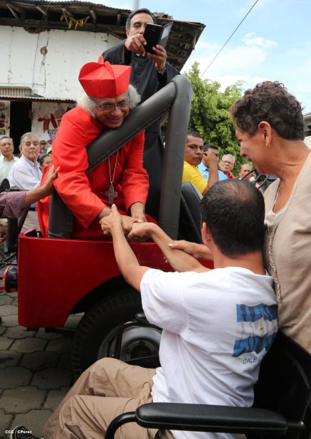 Cardenal Brenes celebra a Santa Ana en Niquinohomo