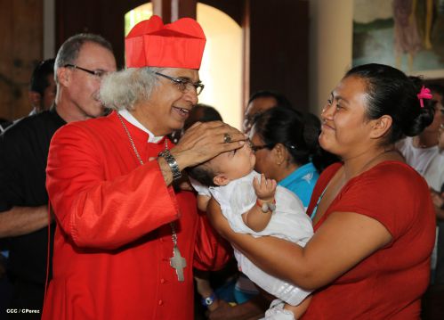 Cardenal Brenes celebra a Santa Ana en Niquinohomo