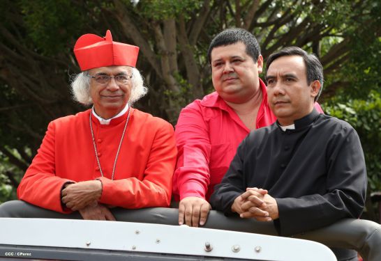 Cardenal Brenes celebra a Santa Ana en Niquinohomo