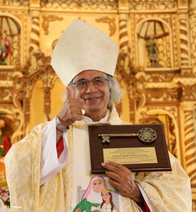 Cardenal Brenes celebra a Santa Ana en Niquinohomo