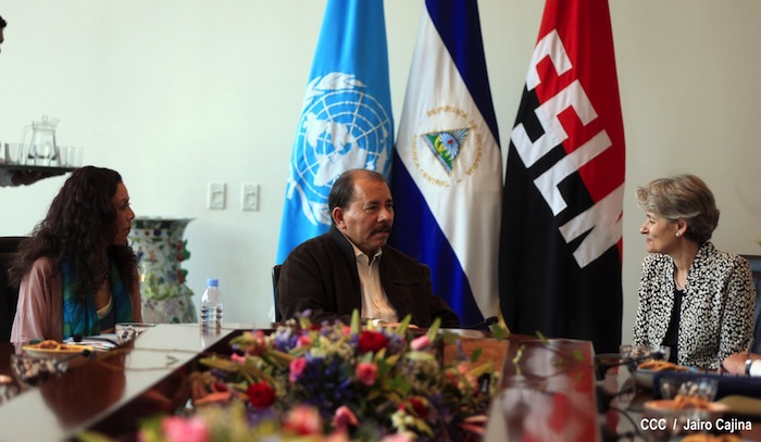 Daniel y Rosario visitan se reúnen con Directora UNESCO