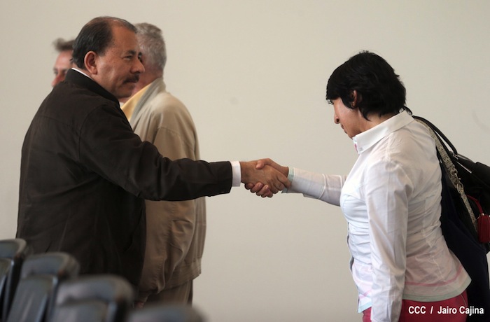 Daniel y Rosario visitan se reúnen con Directora UNESCO