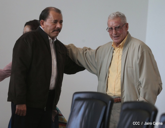 Daniel y Rosario visitan se reúnen con Directora UNESCO