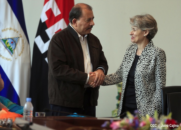 Daniel y Rosario visitan se reúnen con Directora UNESCO