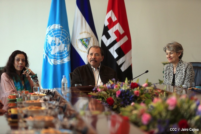 Daniel y Rosario visitan se reúnen con Directora UNESCO