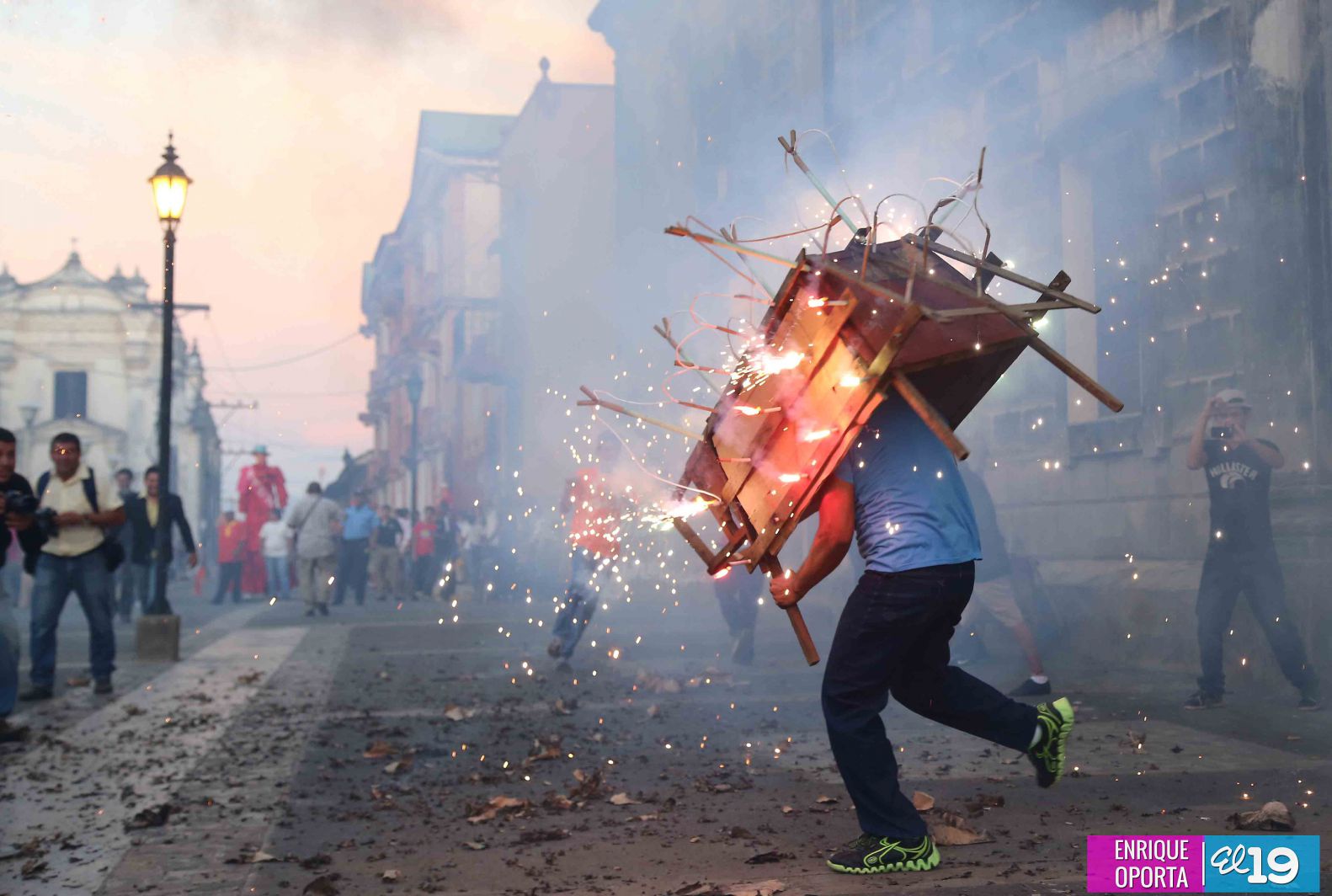 Fieles leoneses celebran 67 años de la Gritería Chiquita