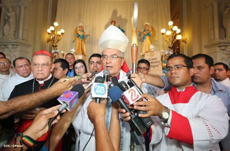 Fieles leoneses celebran 67 años de la Gritería Chiquita