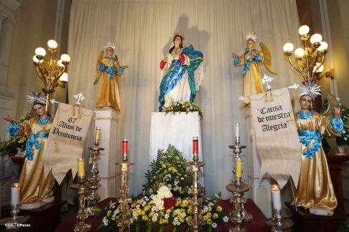 Fieles leoneses celebran 67 años de la Gritería Chiquita