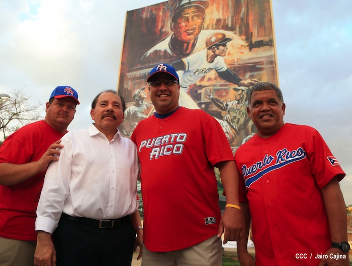 Presidente Daniel inaugura Estadio Béisbol Infantil 