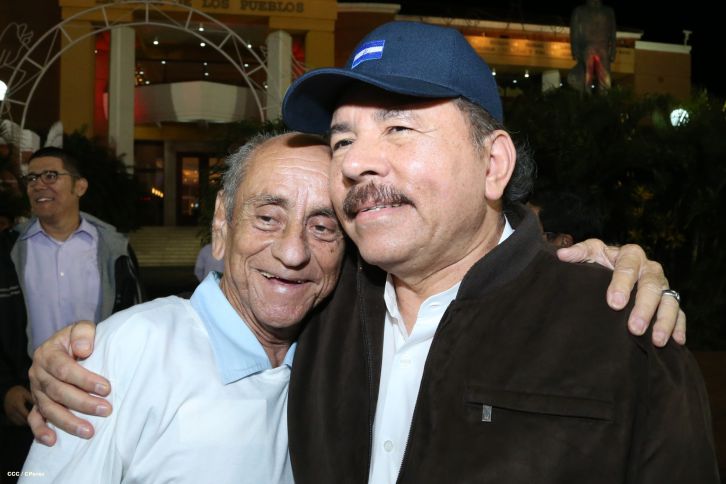 Presidente Daniel conmemora 50 años de Alcohólicos Anónimos