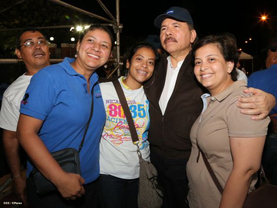 Presidente Daniel conmemora 50 años de Alcohólicos Anónimos