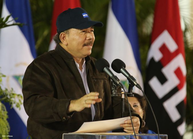 Presidente Daniel conmemora 50 años de Alcohólicos Anónimos