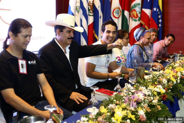 Jóvenes Latinoamericanos y Caribeños congregados en una misma voz dan inicio al #17CLAE