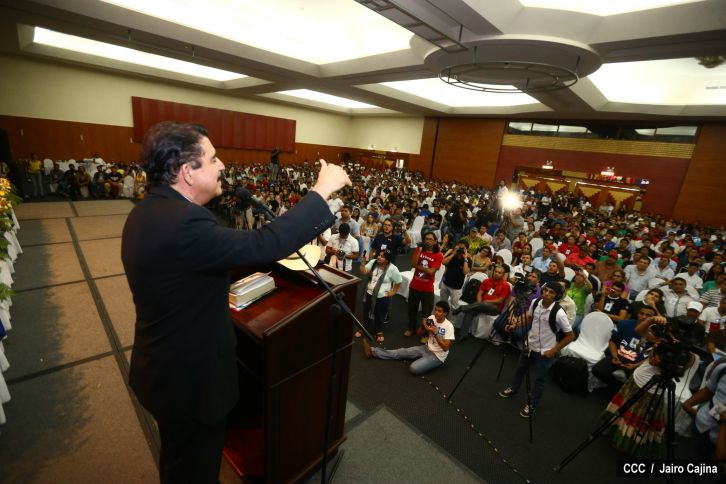 Jóvenes Latinoamericanos y Caribeños congregados en una misma voz dan inicio al #17CLAE