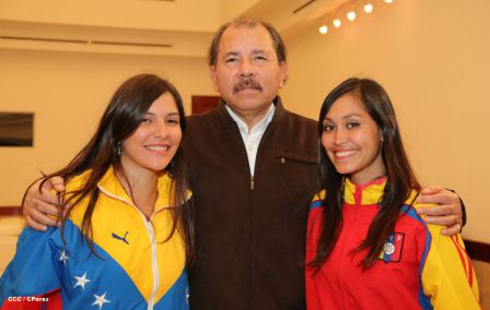 Presidente Daniel clausura 17 CLAE