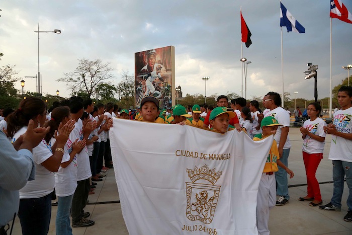 Presidente Daniel inaugura Estadio Béisbol Infantil 
