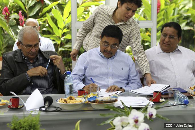 Nicaragua firma acuerdo para construcción de Tumarín