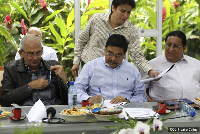 Nicaragua firma acuerdo para construcción de Tumarín