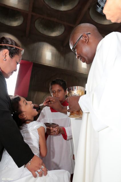 310 niños y niñas se consagran a Jesucristo al recibir la Primera Comunión