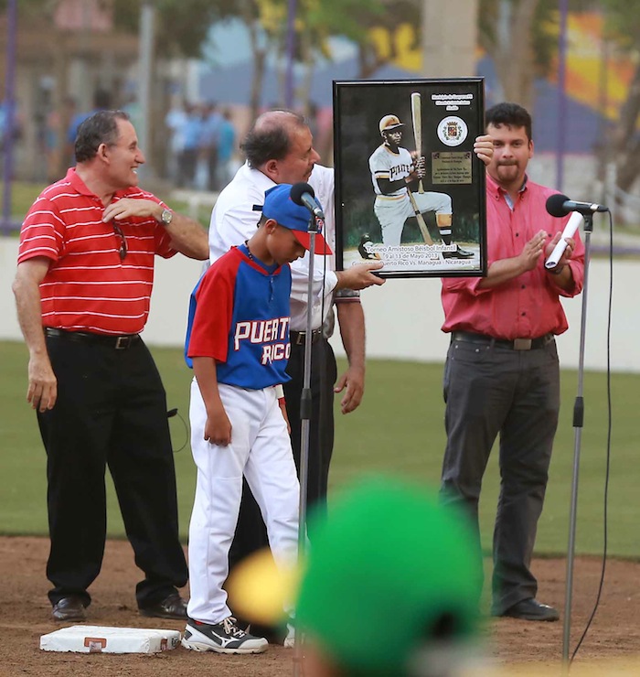 Presidente Daniel inaugura Estadio Béisbol Infantil 