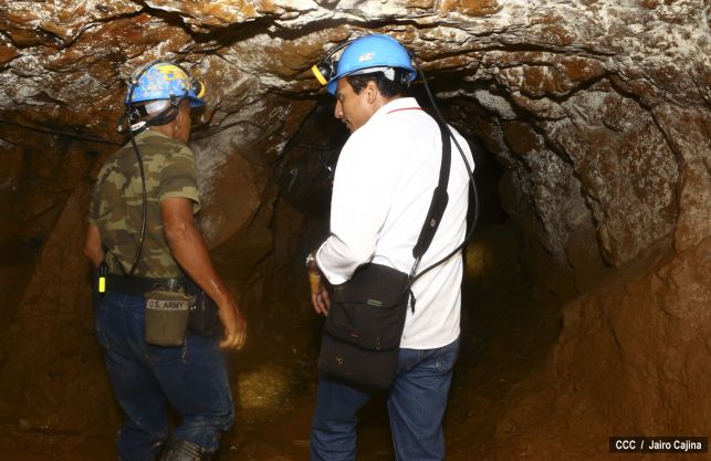 Avanzan labores de rescate a mineros de Bonanza