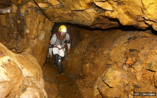 Avanzan labores de rescate a mineros de Bonanza