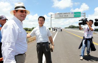Inauguración Puente Santa Fé