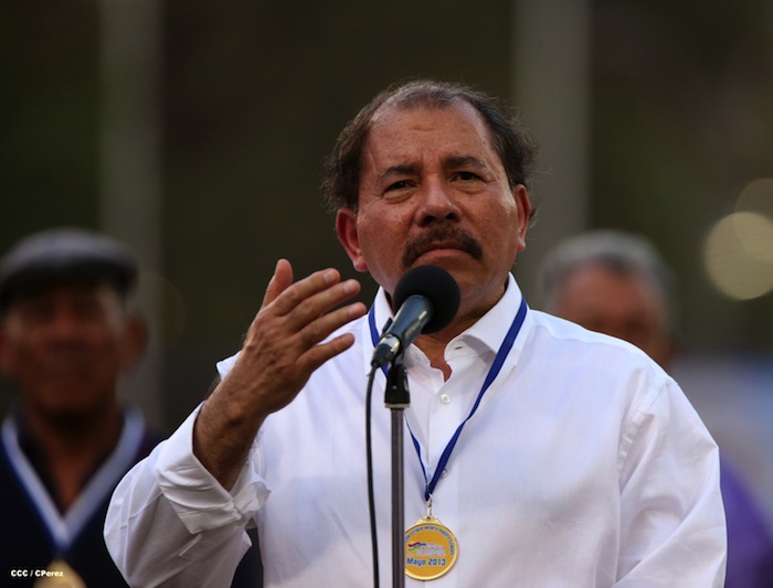 Presidente Daniel inaugura Estadio Béisbol Infantil 