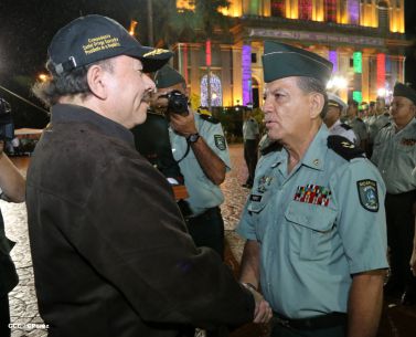 Daniel y Rosario conmemoran 35 Aniversario del Ejército de Nicaragua