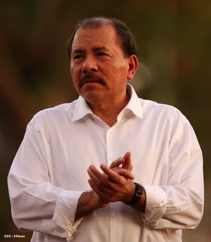 Presidente Daniel inaugura Estadio Béisbol Infantil 