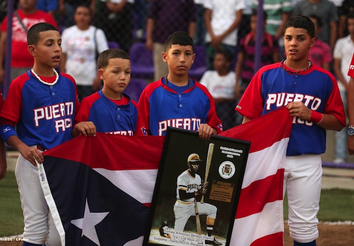 Presidente Daniel inaugura Estadio Béisbol Infantil 