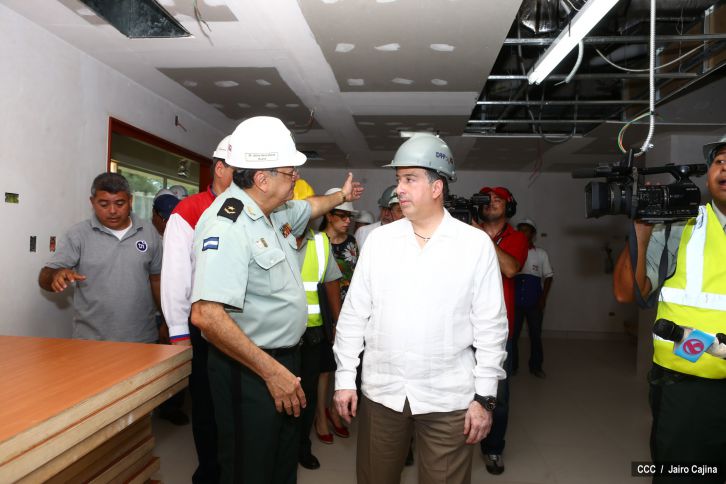 Canciller mexicano visita obras de cooperación con Nicaragua