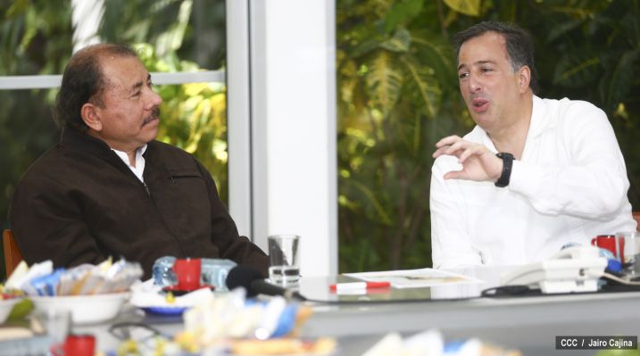 Presidente Daniel y Compañera Rosario se reúne con Canciller de México