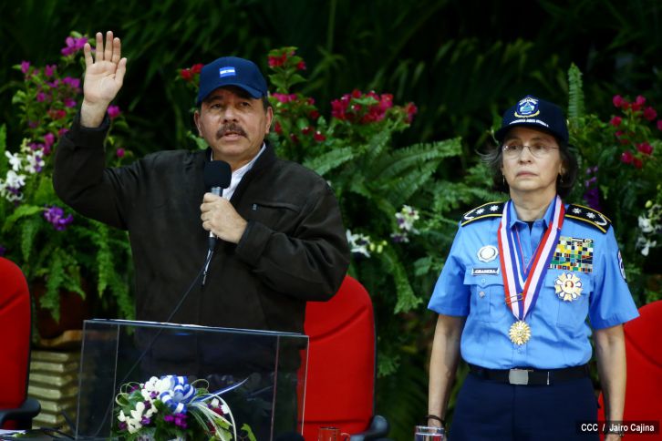 Presidente Daniel encabeza acto del 35 Aniversario de la Policía Nacional